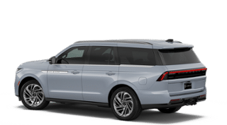 2026 Lincoln Lincoln Navigator External Image 3